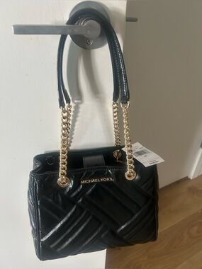 NWT Michael Kors Peyton Bag